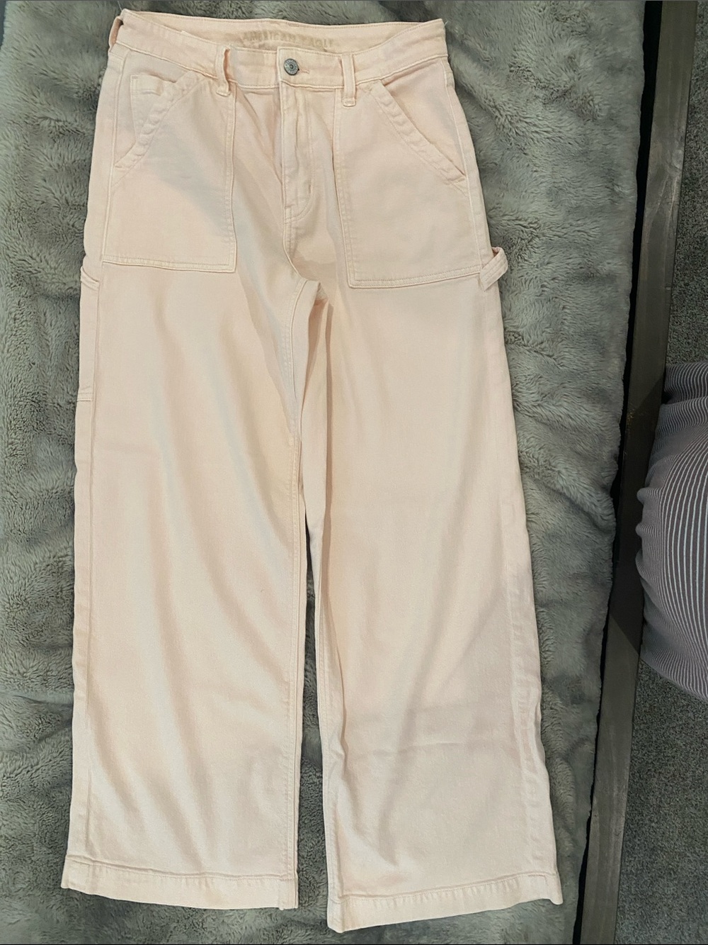 American Eagle Outfitters Wide Leg Painter Pants in Pale Pink